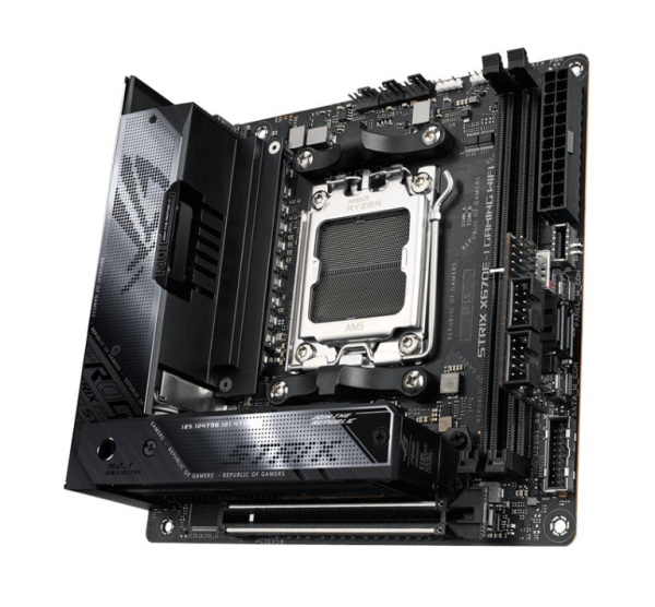 ASUS ROG STRIX X670E-I GAMING WIFI